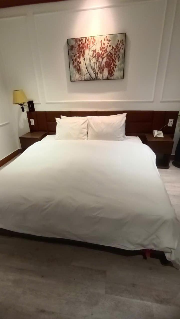 Signature Mithras Hotel Ho Chi Minh City